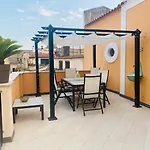 Imorticelli - Unconventional House *