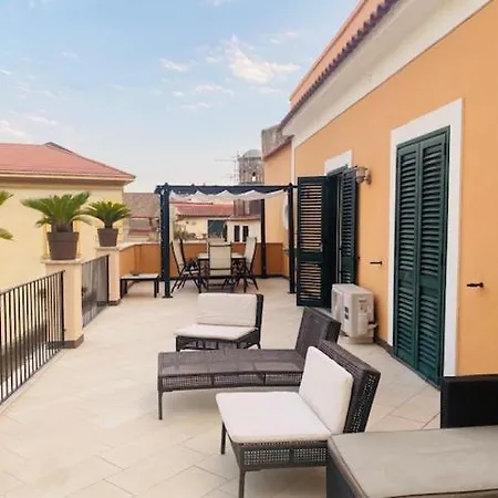 Imorticelli - Unconventional House Apartment Salerno