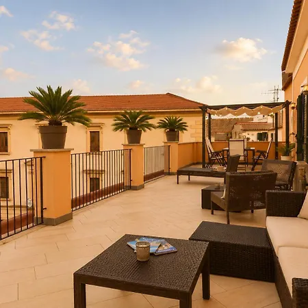 Imorticelli - Unconventional House Apartment