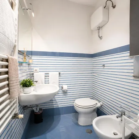 Imorticelli - Unconventional House Salerno